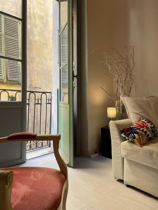 Luxury Apartment In The Heart Of Old Town Nice. מראה חיצוני תמונה