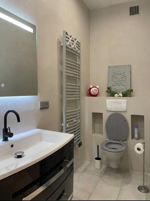 Luxury Apartment In The Heart Of Old Town Nice. מראה חיצוני תמונה